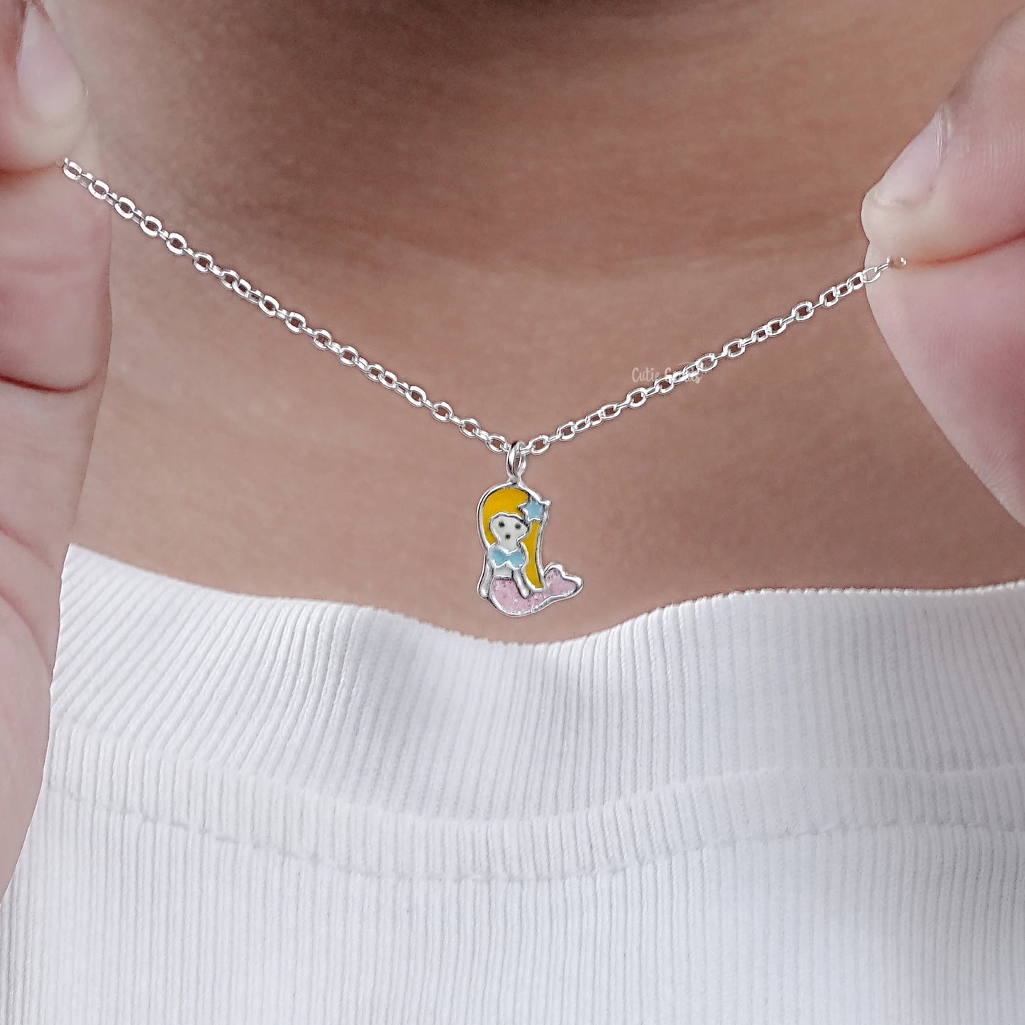 925 Sterling Silver Dainty Mermaid Pendant