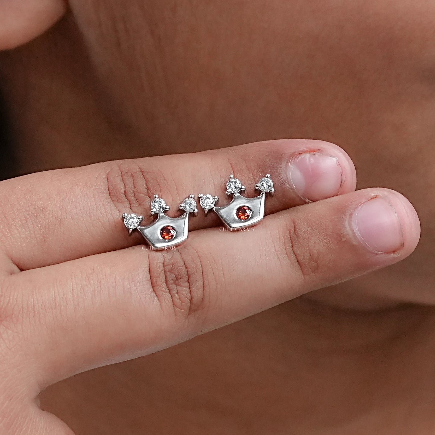 Cute Crown Shape Stud For Little Girl