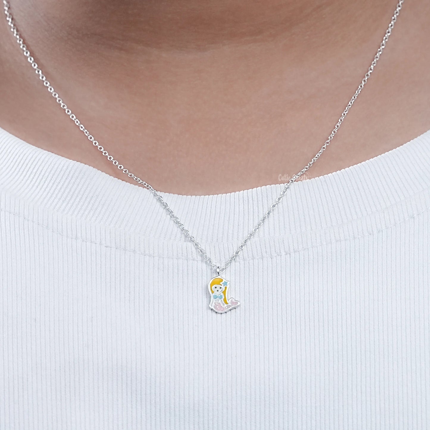 925 Sterling Silver Dainty Mermaid Pendant