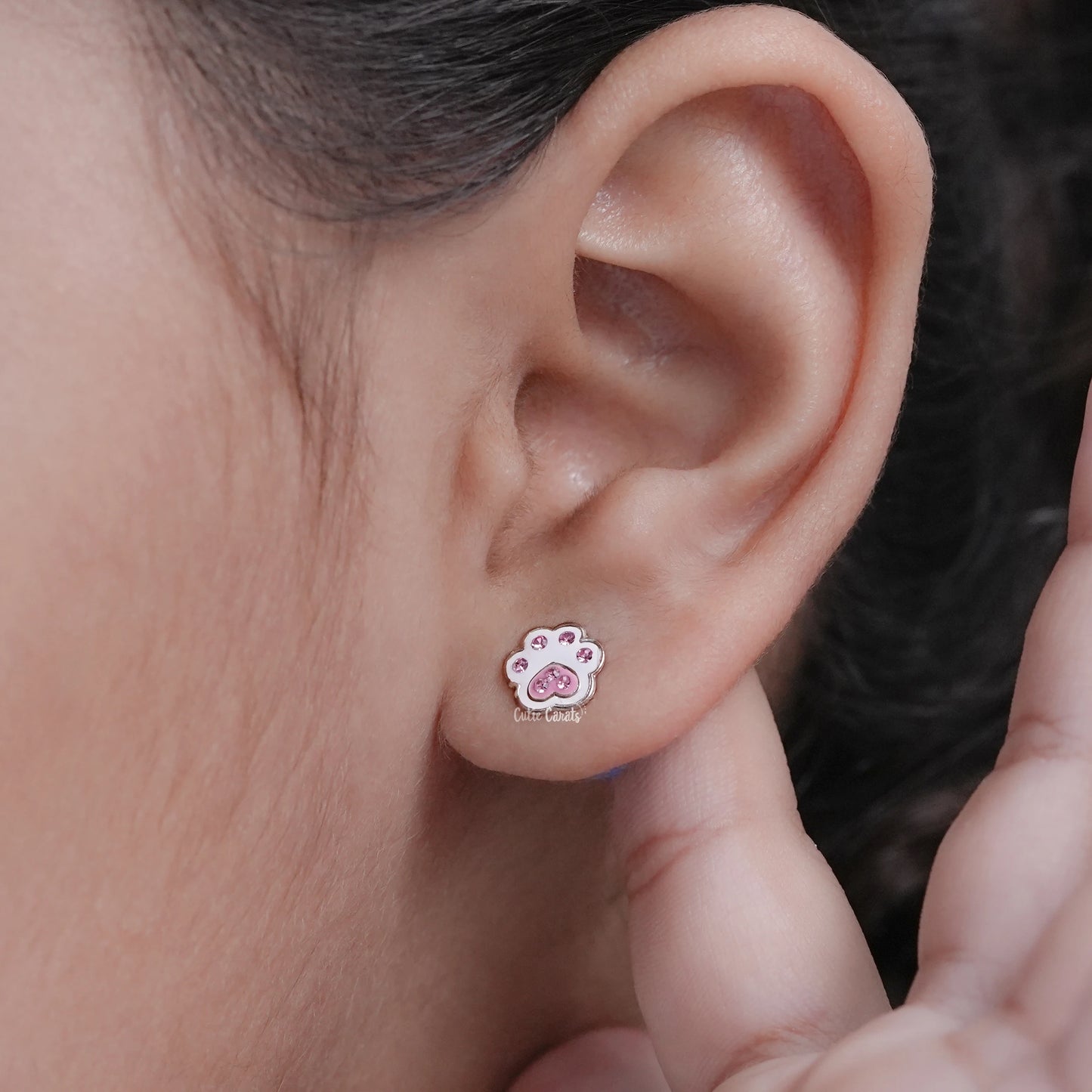 Simulated Diamond Paw Design Stud Earring