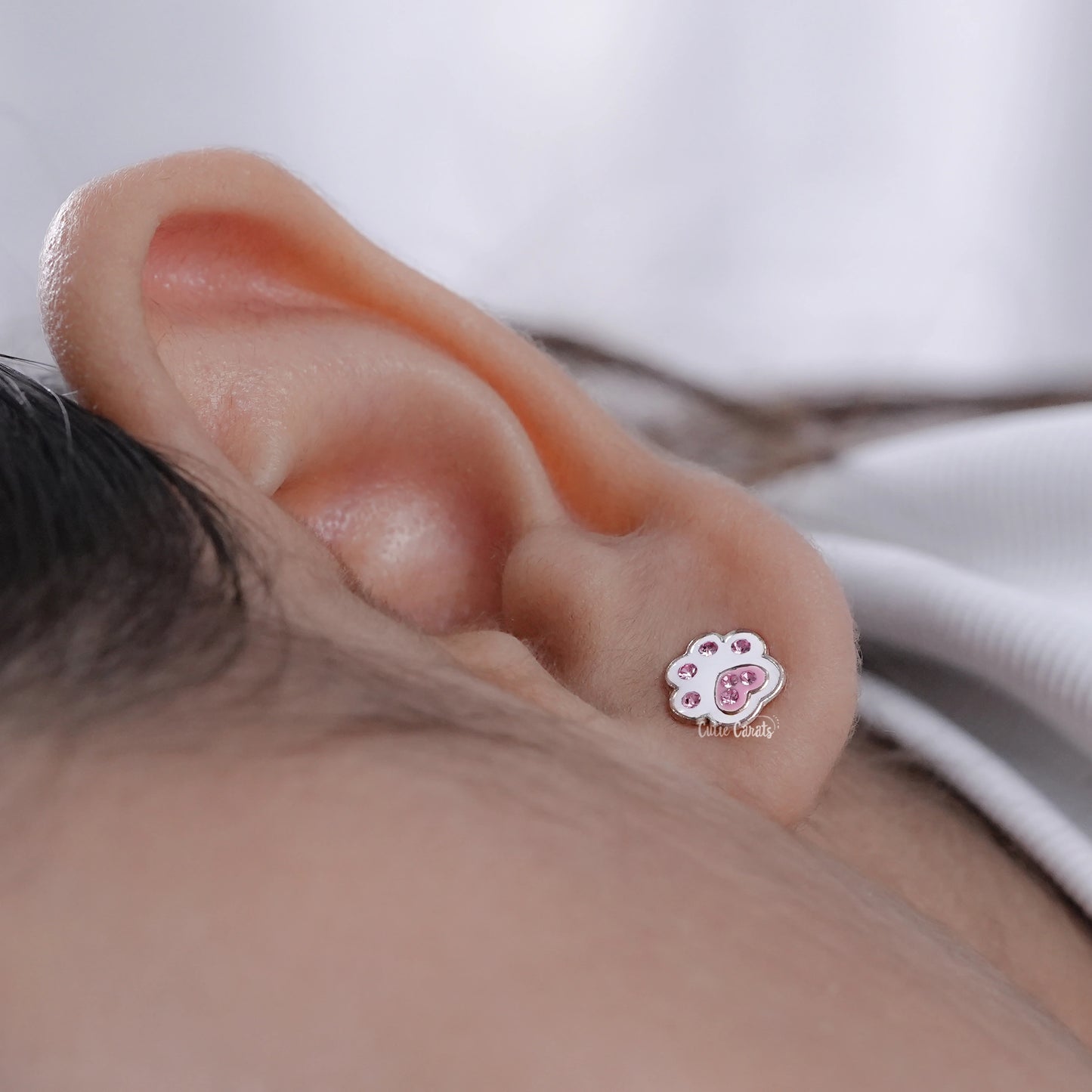 Simulated Diamond Paw Design Stud Earring