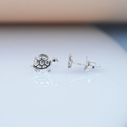 Little Turtle Push Back Stud Earring